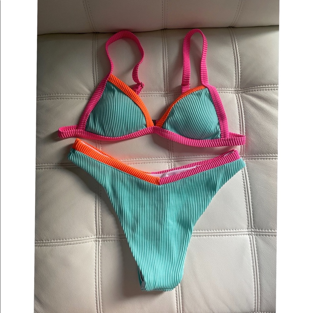 Shein-Triangle Bikini Swimsuit